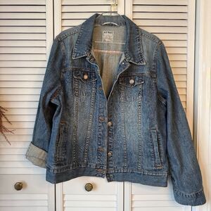Old Navy brand Aged Classic Blue Denim Jacket - L